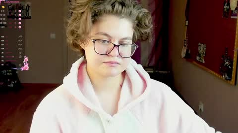 .Alexandra online show from December 11, 8:50 pm