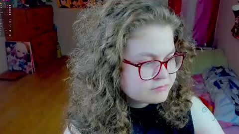 .Alexandra online show from July 4, 9:32 pm