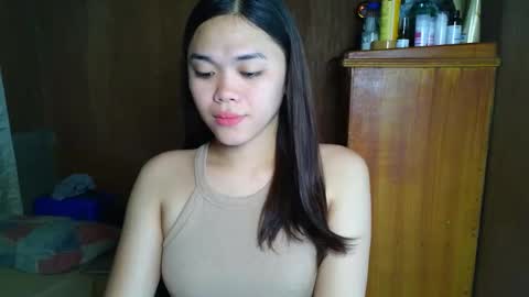 saszzyyumiie online show from December 14, 3:12 am