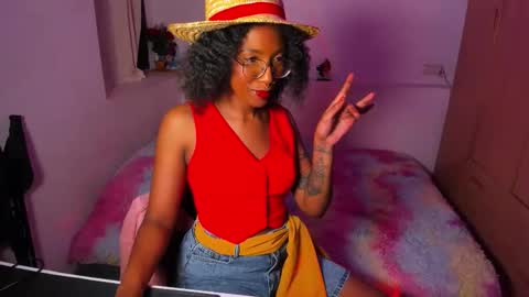 saturno_vibes online show from November 3, 9:02 am