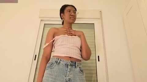 saturno_vibes online show from April 14, 4:51 pm