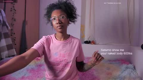 saturno_vibes online show from January 22, 11:56 am