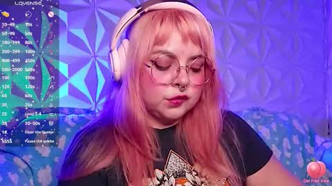 Gina George online show from March 21, 10:26 pm