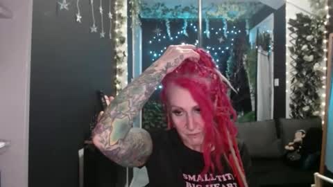 SaucySky online show from September 23, 11:25 pm