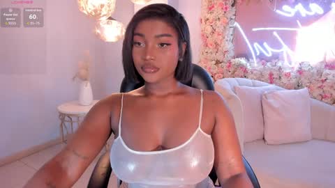 S a v a n n a h  online show from April 2, 1:41 pm