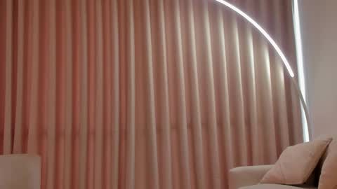 Savannahwildee online show from September 11, 12:27 pm