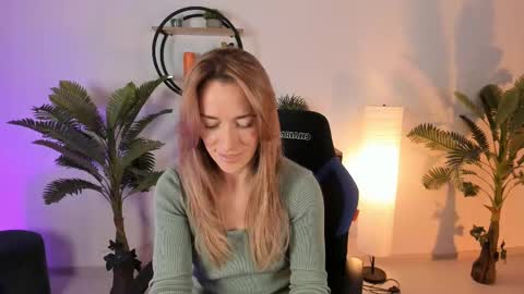 save the qween online show from February 13, 7:45 am