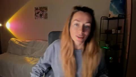 save the qween online show from October 26, 12:44 pm