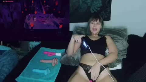 Bea online show from December 20, 4:46 pm