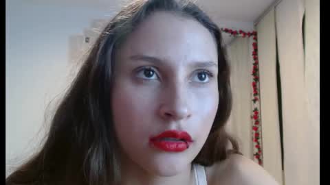 scarlet378580 online show from May 14, 4:35 pm