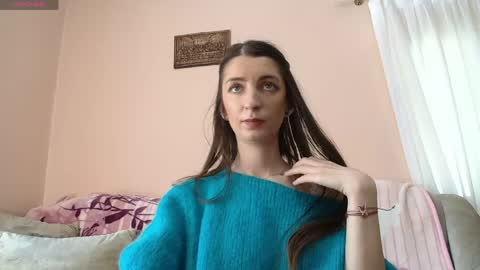 Scarlet online show from April 17, 1:02 pm