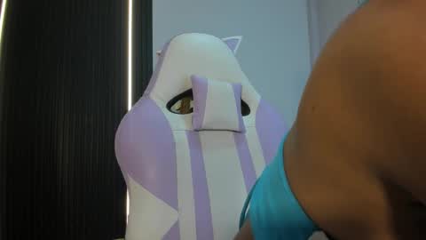 scarlet_vixen_ online show from February 1, 12:48 pm