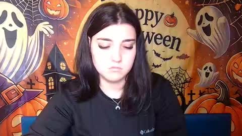 ScarletCargo online show from November 1, 12:09 pm