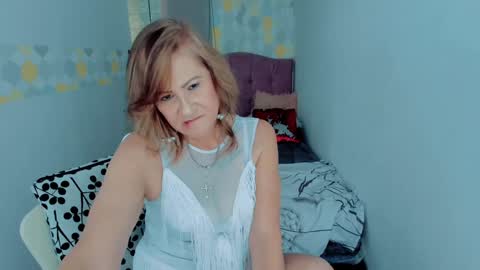 S C A R L E T online show from January 21, 12:07 pm