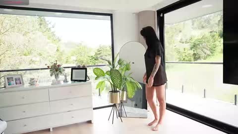 juli online show from September 30, 8:46 pm