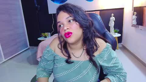  SCARLETT online show from April 24, 2:47 am