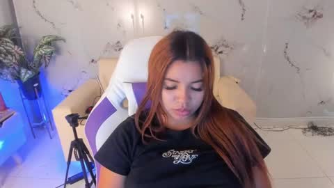 scarlett_enjoy1 online show from September 30, 3:39 pm