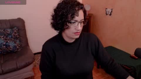 Scarlett sax online show from February 7, 2:19 am