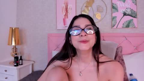 scarlett thompson 7 online show from February 4, 6:49 am