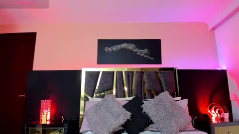 scarlettorres online show from September 24, 6:18 pm