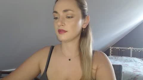 ScarlettxBlonde online show from June 9, 6:46 am