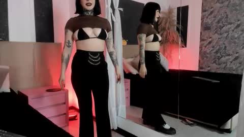 Scolw  online show from December 19, 12:41 pm