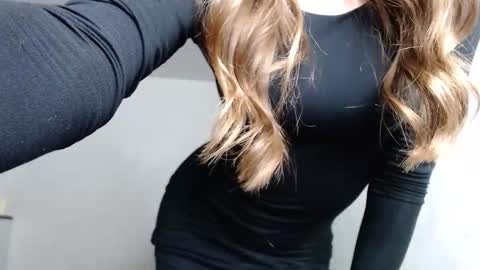 scratc_h online show from October 18, 3:26 pm