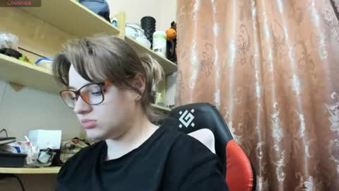 seductive_she_wolf online show from March 26, 7:04 pm