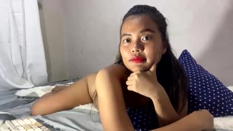 mariah online show from April 4, 9:52 am