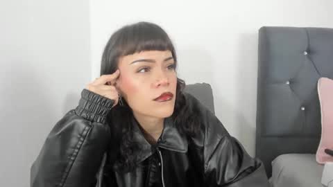 seijacu  online show from October 1, 5:40 pm