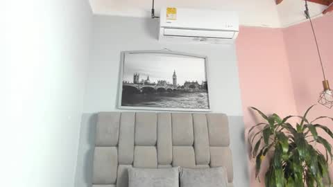 Selene online show from October 19, 7:49 pm