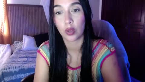 INDEPENDENT  model Instagram  selenevega08 online show from April 2, 5:21 pm