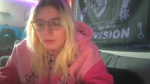 Selene online show from January 29, 5:13 pm