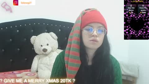 Selene G  online show from December 4, 11:02 pm