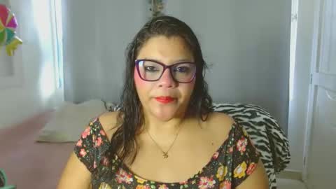 Selenna1 online show from September 24, 1:21 pm