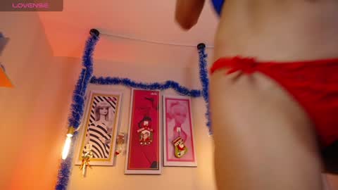 Mayte online show from December 10, 1:55 pm