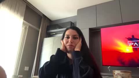 selinn11 online show from October 21, 8:40 am