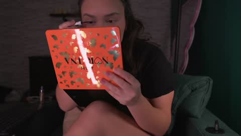 Jasmine online show from January 20, 9:03 am