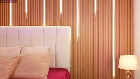 Sensual Kim77 online show from April 9, 12:32 pm