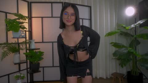 Maria- OF sensual bee online show from January 12, 11:36 pm