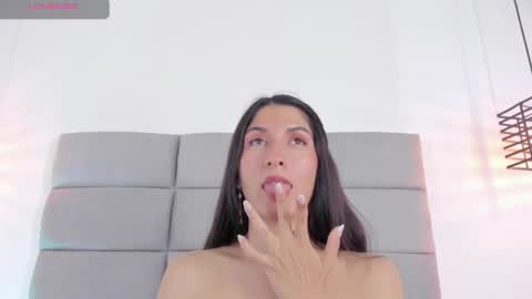 Jeen  online show from March 11, 8:22 pm