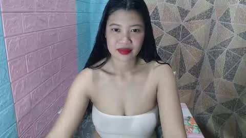 SensuousLips online show from November 12, 4:54 am