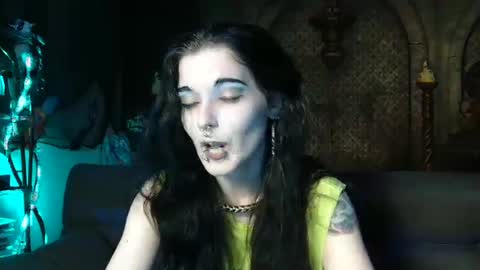 Seraphin Munster online show from October 4, 11:20 pm