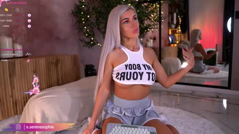 Serene Sophiex online show from October 6, 9:19 pm