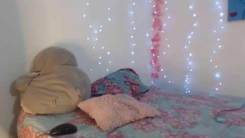 Karol y antony online show from December 17, 5:11 am