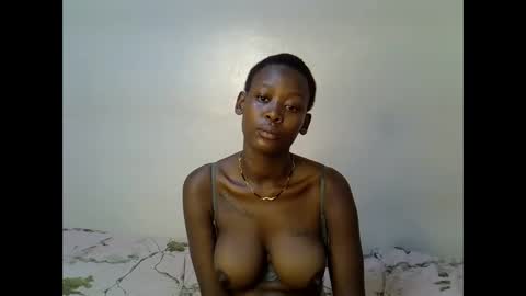 sexcyvee online show from December 18, 8:41 am