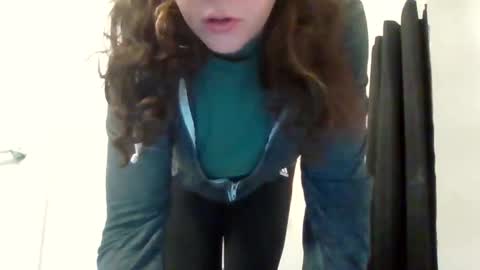 sexislitpuss69 online show from February 8, 1:32 am