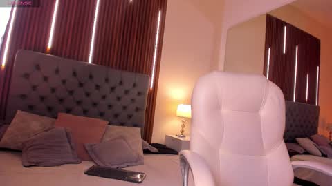 My name is sexmilla   Dont forget to follow me online show from November 29, 8:46 pm