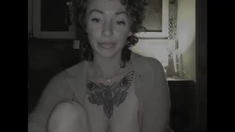 Trixy Rose online show from January 5, 7:07 am