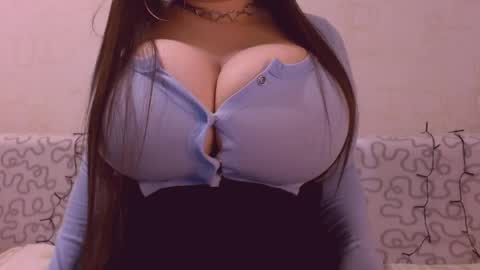 Julia online show from March 29, 9:52 am